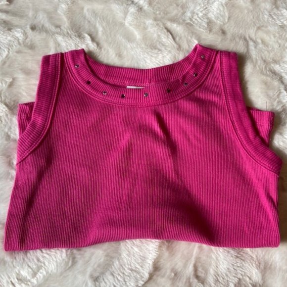3/$25 Circo Sleeveless fuchsia tank top Girl's Size 6/6X - Picture 2 of 8